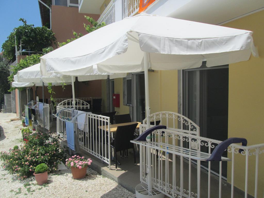 Studios Panagiota Potos Extérieur photo